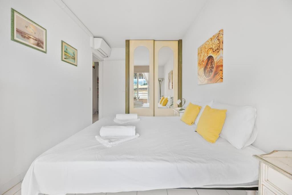 Riviera Prestige - Front De Mer - Terrasse - Parking Roquebrune-Cap-Martin Εξωτερικό φωτογραφία