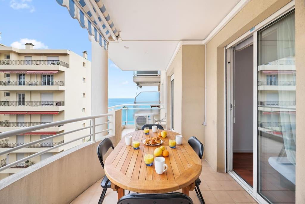 Riviera Prestige - Front De Mer - Terrasse - Parking Roquebrune-Cap-Martin Εξωτερικό φωτογραφία